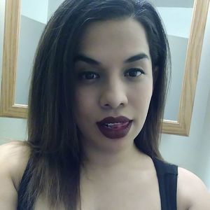 Meet your Posher, Yvette